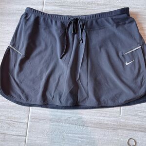Nike Women's Dark Gray Skort